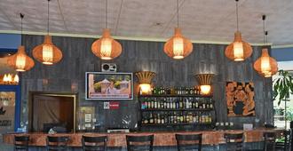 Imperial Resort Beach Hotel - Entebbe - Bar