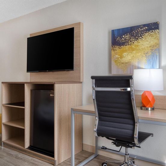 Best Western Greensboro Coliseum Inn image 1