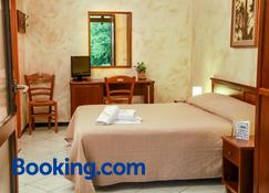 Azienda Agrituristica Il Pago - Nova Siri Marina - Slaapkamer