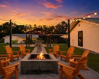 North End Retreat - 4br Pool - Near 30a & Springs - DeFuniak Springs - Patio