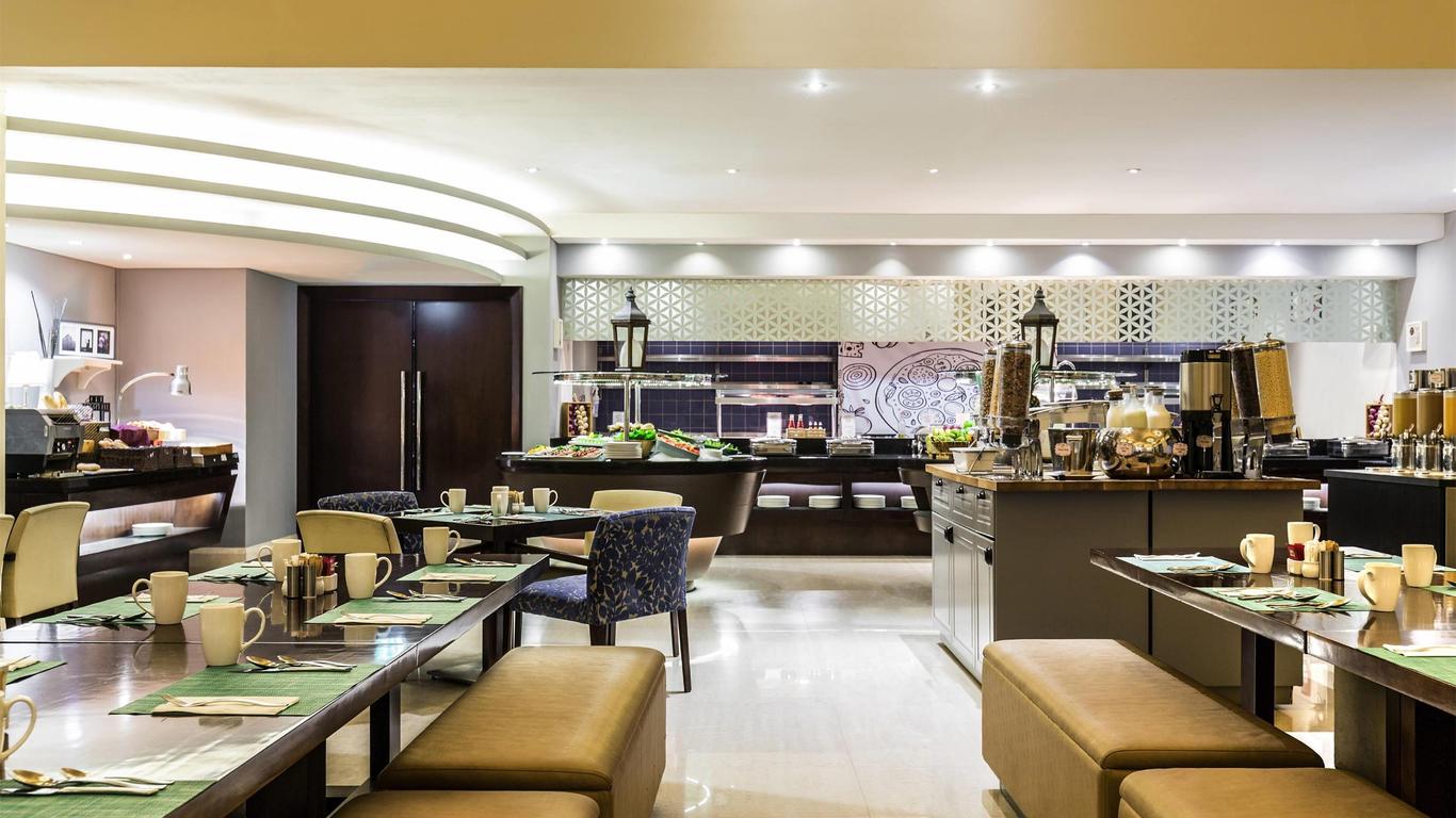 فندق نوفوتيل ديرة سيتي سنتر