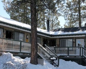 Fireside Lodge - Big Bear Lake - Building