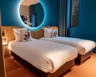 Mah Hotel - Saint-Ghislain - Bedroom