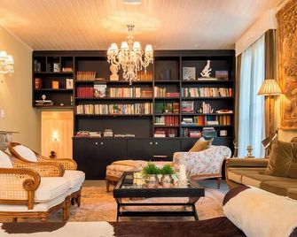 Casa Regaleira Hotel Boutique - Campos do Jordão - Lounge