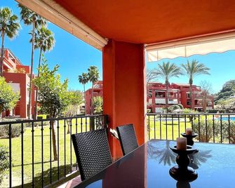 Pool View Golf Family Ground Floor Terrace With Barbecue In Mijas Costa - Mijas - Balkon