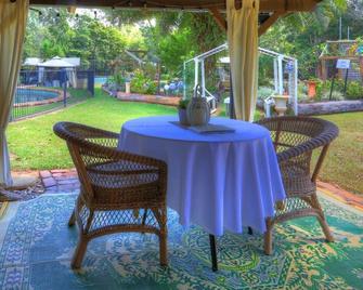 Rondayvoo Bed & Breakfast - Kuranda - Patio