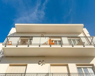 Controvento Sea View - Porto Cesareo - Building