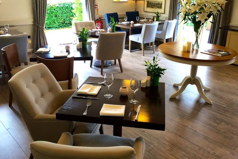 The Bell Inn - Lyndhurst - Restaurant