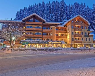 Hotel Bischofsmütze - Filzmoos - Budova