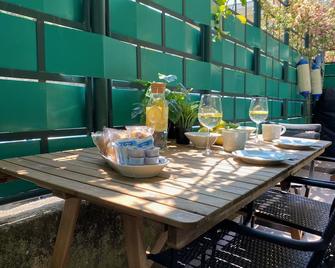 Fetta di Limone Apartment with AC and Patio - Monterosso al Mare