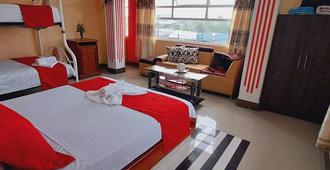 Hotel Platinum Class - Nueva Loja - Bedroom