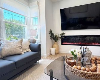 Stylish 3br/3ba Oasis Near Century City - Fh1 - Los Angeles - Stue