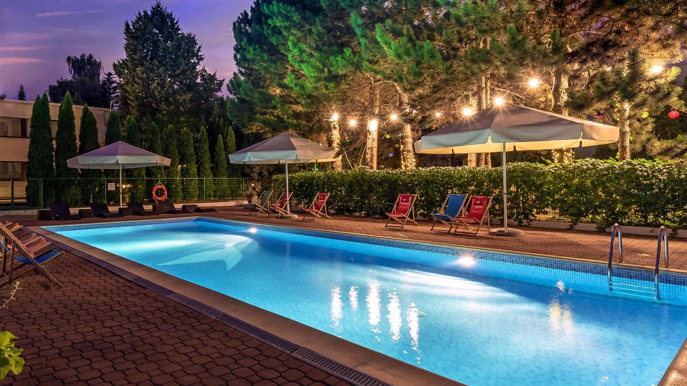 نوفوتيل مطار وارسو