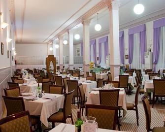 Gran Hotel Balneario - Baños de Montemayor - Restaurante