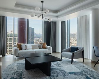 Tirana Marriott - טיראנה - סלון