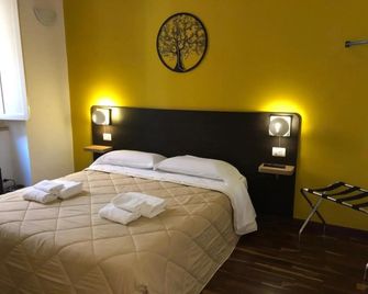 إل بيكولو إلبيرجو - ماترا - غرفة نوم