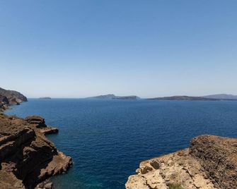 Grand Ambassador Santorini Hotel - Akrotiri