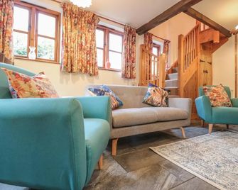 Happy Cow, Coleford - Coleford - Living room