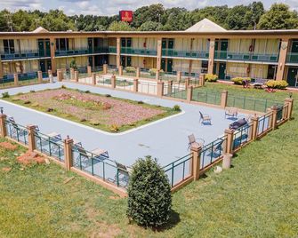 Reidsville Inn & Suites - Reidsville - Gebäude