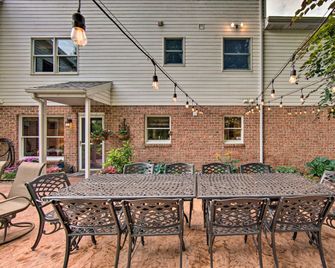 Charming Apartment w/ Yard & Beautiful Gardens! - Manheim - Pátio