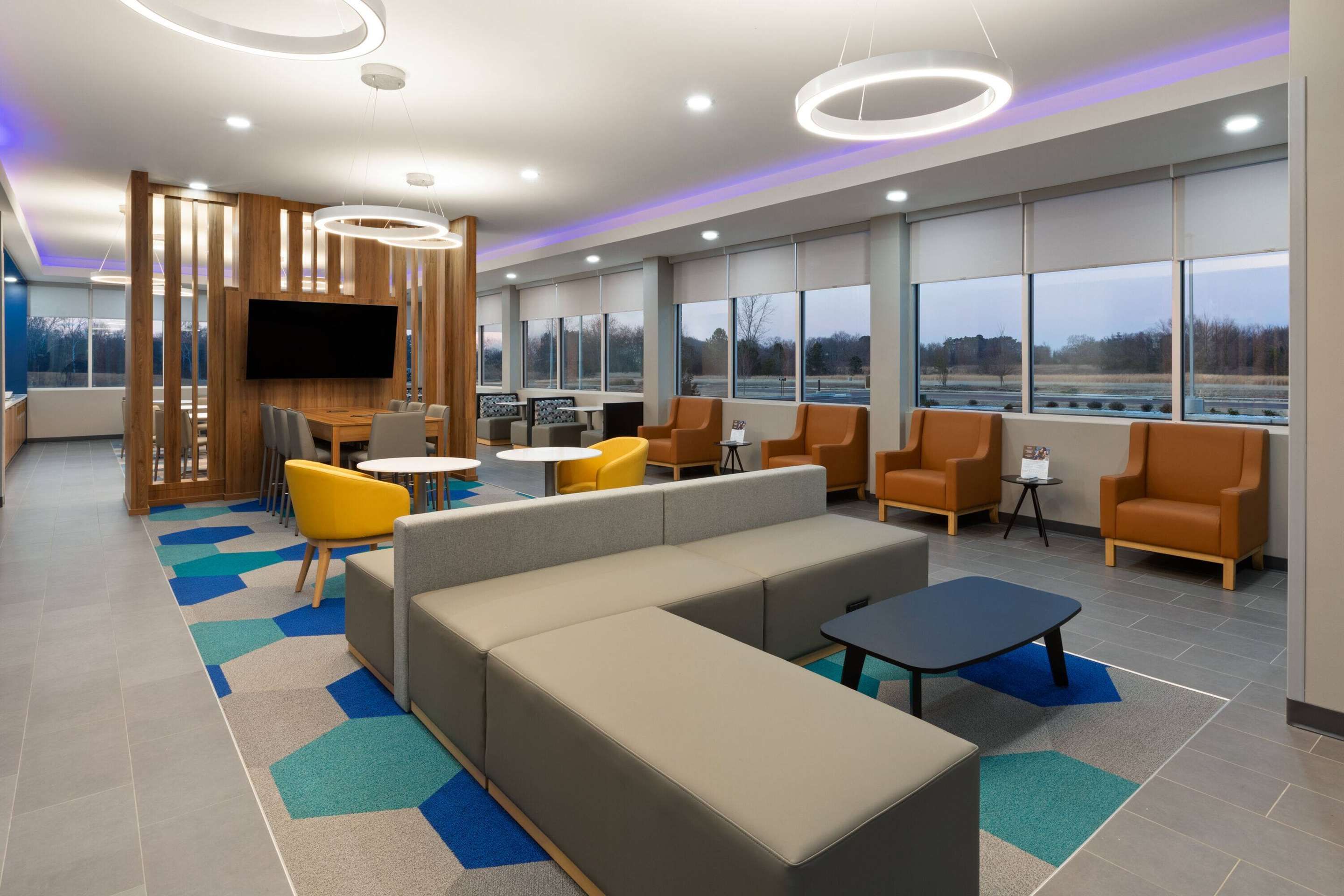 Microtel Inn & Suites by Wyndham Olive Branch - Olive Branch - Salónek
