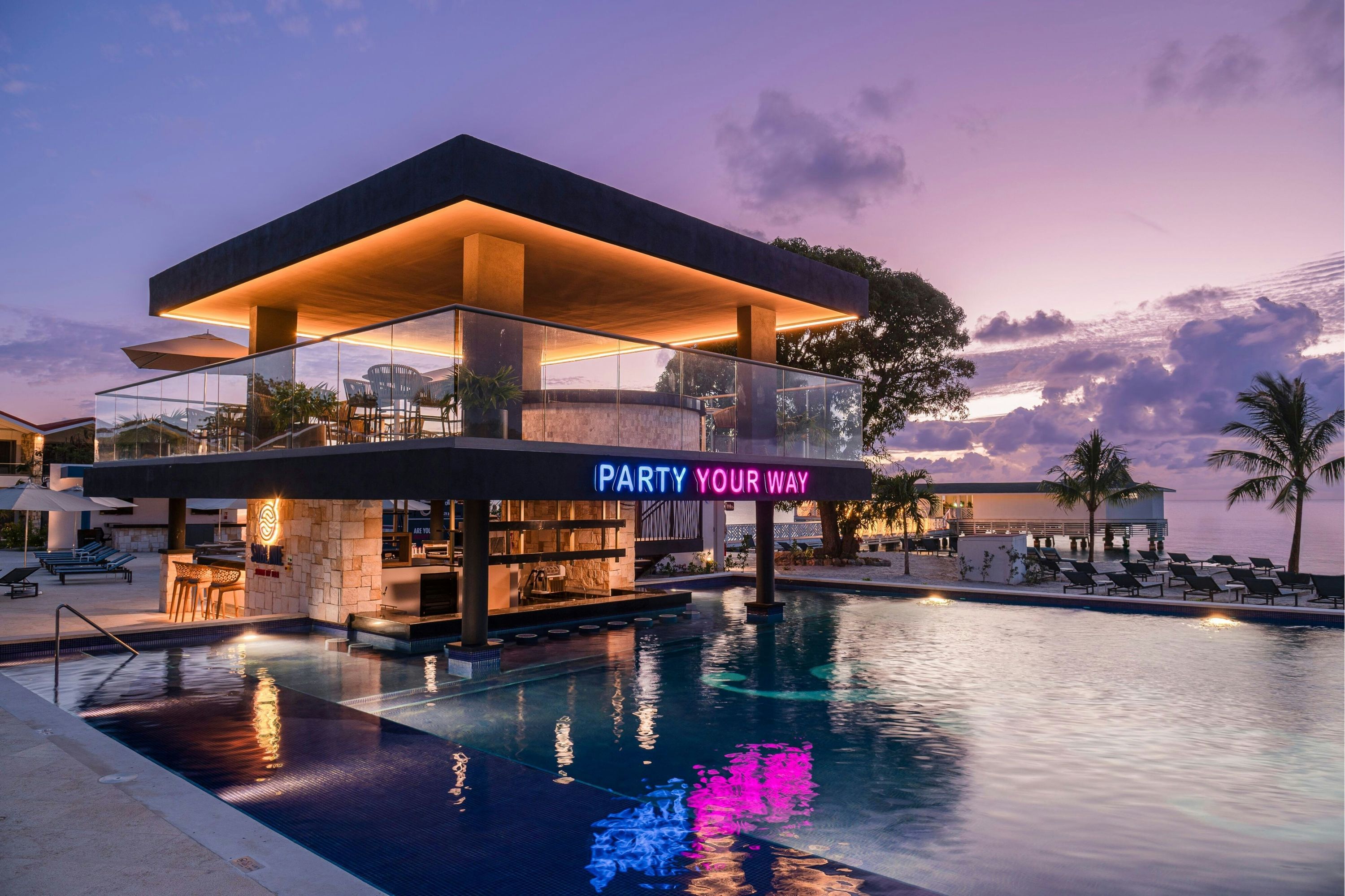 Royalton Chic Antigua - St. John's - בריכה