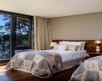 Calfuco Wine Hotel & Spa - Villa La Angostura - Schlafzimmer