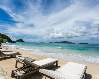 Sebastian's on the beach hotel - West End - Strand