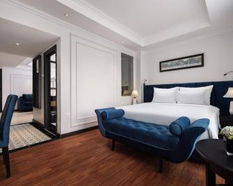 Flower Hotel - Hanoi - Bedroom