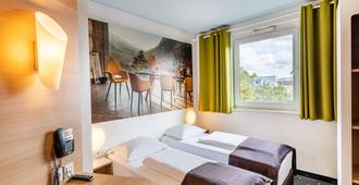 B&B Hotel Weil am Rhein/Basel - 威爾萊茵素 - 臥室