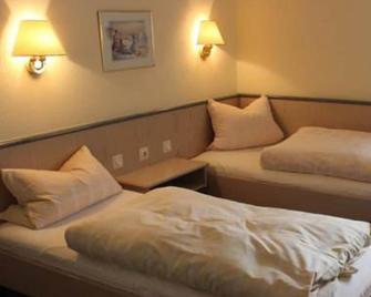 Hotel Gasthof Seehof - Allersberg - Camera da letto
