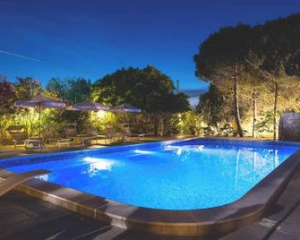 Hotel Villa Costes - Gallipoli - Pool