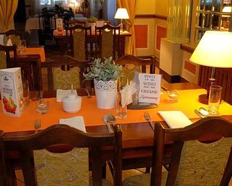 Hotel La-Musica - Piaseczno - Restaurant