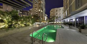 Courtyard by Marriott San Juan Miramar - San Juan - Basen