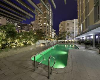 Courtyard by Marriott San Juan Miramar - סן חואן - בריכה