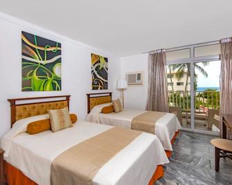 Hotel Club Tropical - Varadero - Bedroom