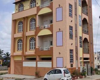 Vrindavan - Cozy Stay - Mysore - Building