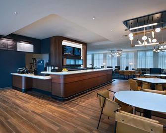 Courtyard by Marriott Colorado Springs North/Air Force Academy - קולרדו ספרינגס - בר