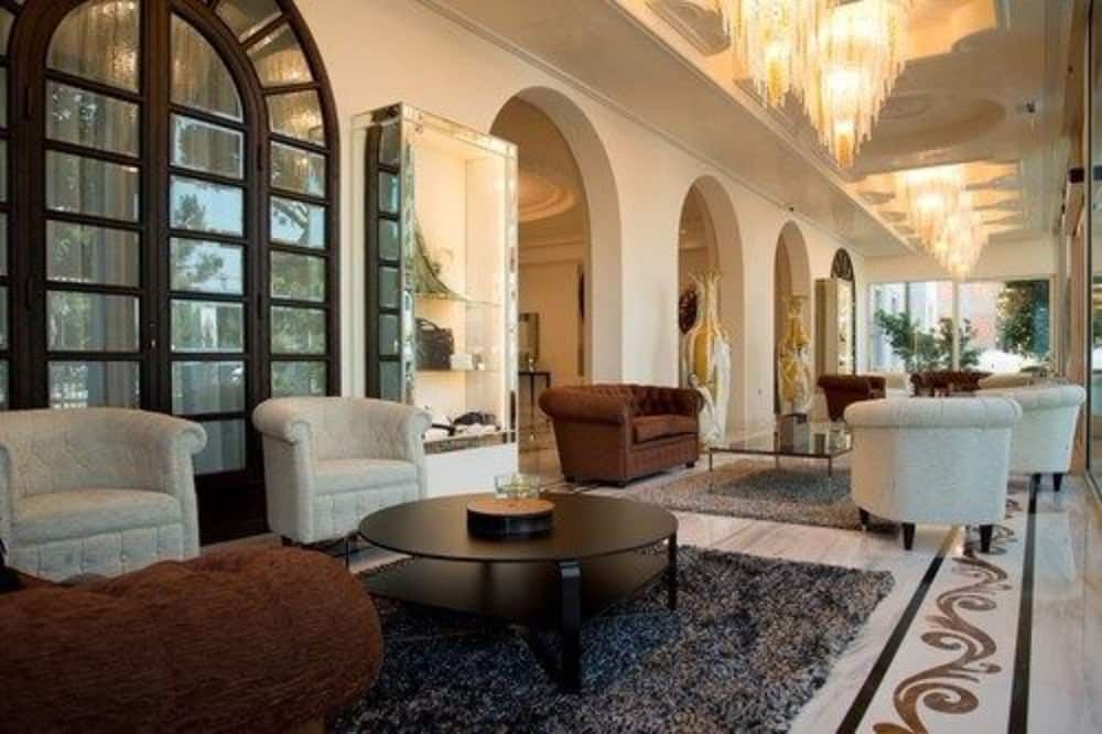 فندق غراند دافنشي - سسيناتيكو - ردهة