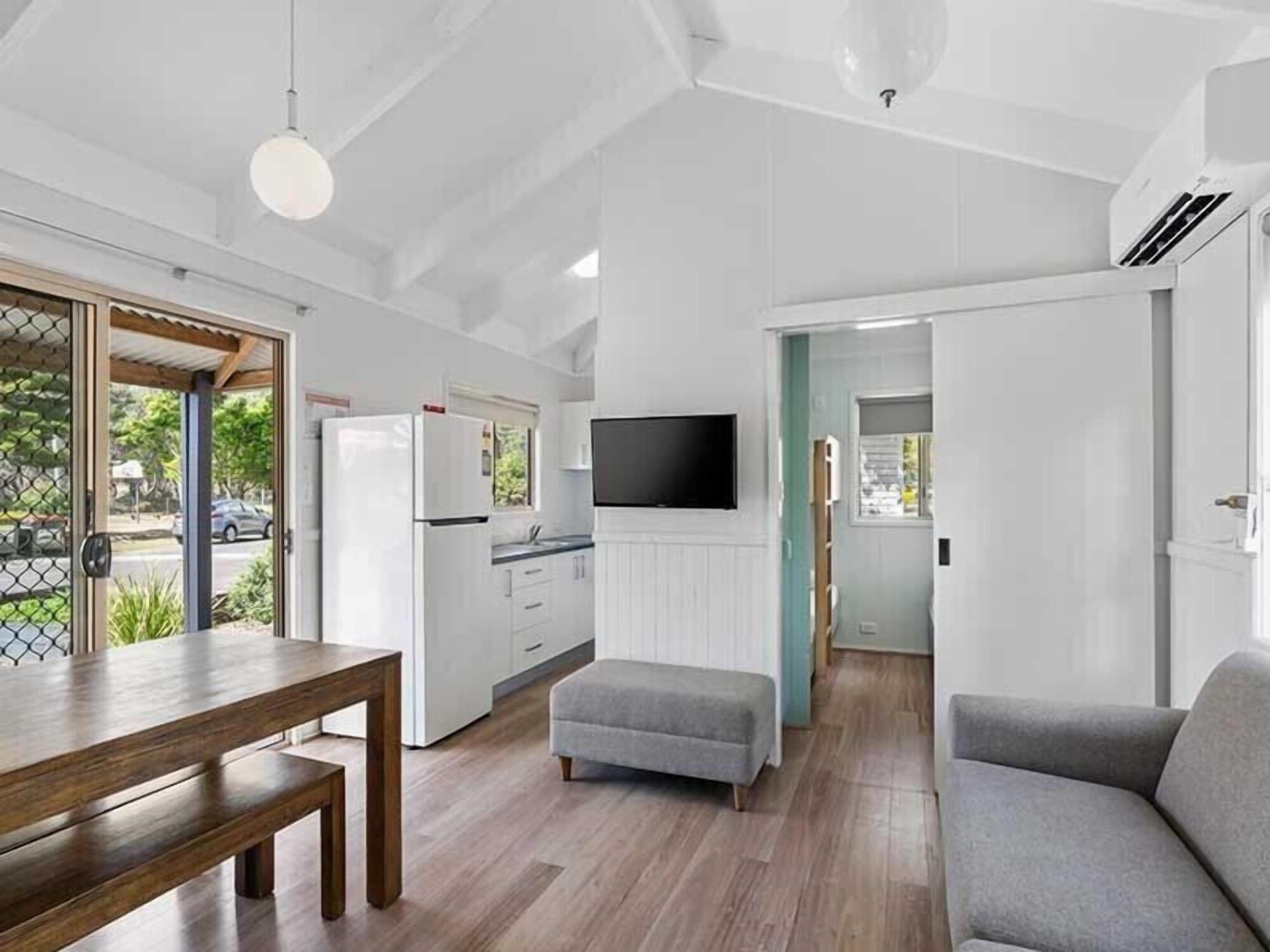 إن آر إم إيه أوشن بيتش هوليداي ريزورت