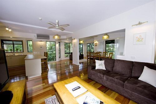 Montville Attic - Montville - Stue