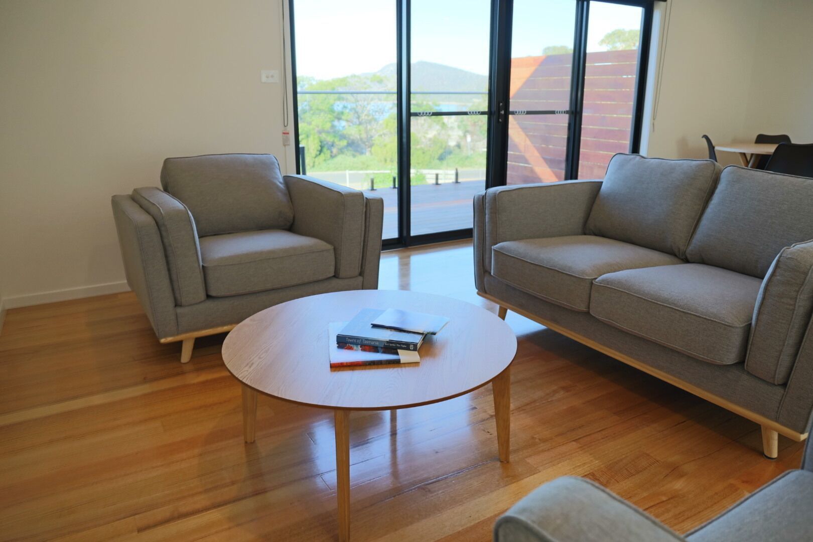 Bicheno by the Bay - Bicheno - Living room