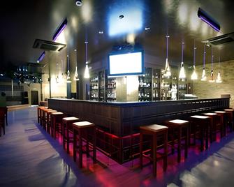 Amaks Congress Hotel - רוסטוב און-דון - בר