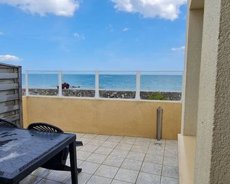 Gite la mer, les pieds dans l'eau for 4 people - Saint-Marcouf - Balcon