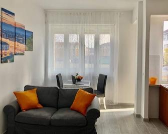 Philadelphia apartment - Turín - Sala de estar