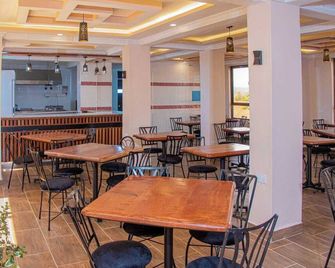 Grand Skyline Hotel - Nakuru - Restaurant