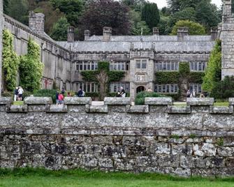 Melorne Farm - Camelford