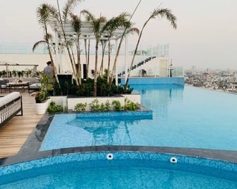 The Grand Anukampa by Eventers Hospitality - Jaipur - Pool