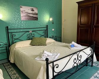 Le 5 Torri - טרפאני - חדר שינה