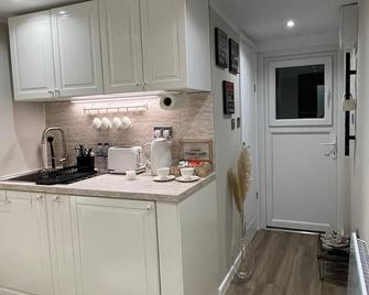 the manchester signature studio A - Manchester - Kitchen